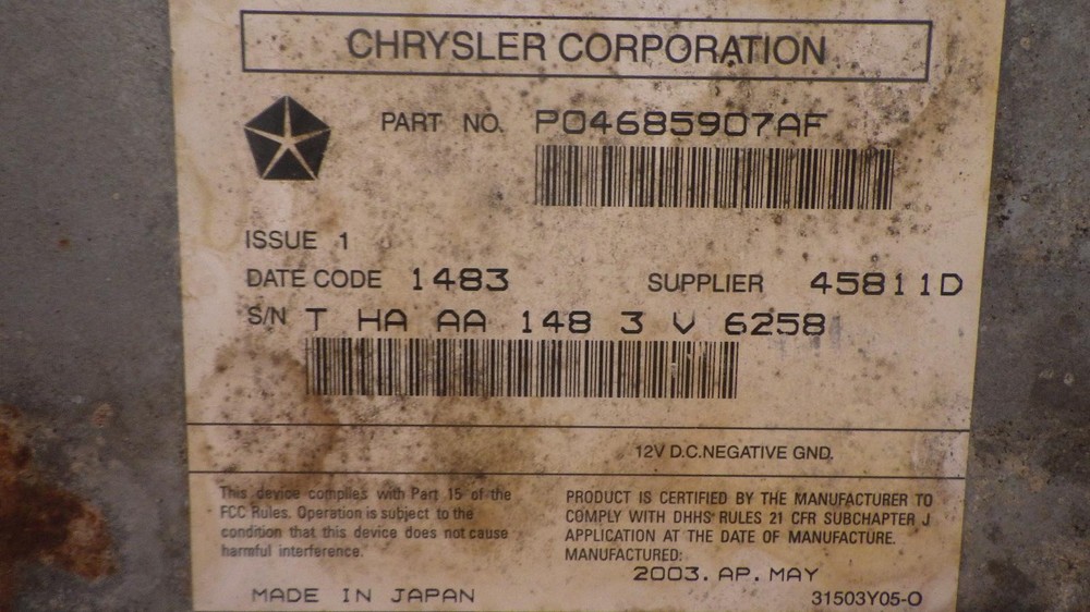 04 CHRYSLER PACIFICA Info Screen 04685907AF