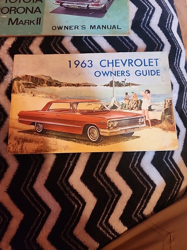 1963 Chevrolet Owners Guide  Excellent