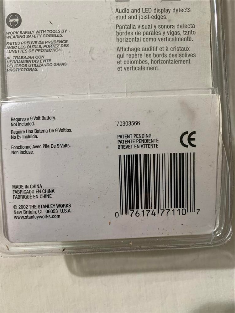 Stanley 77-110 IntelliSensor Stud Finder/Sensor - Requires 9-Vot Battery-Tested