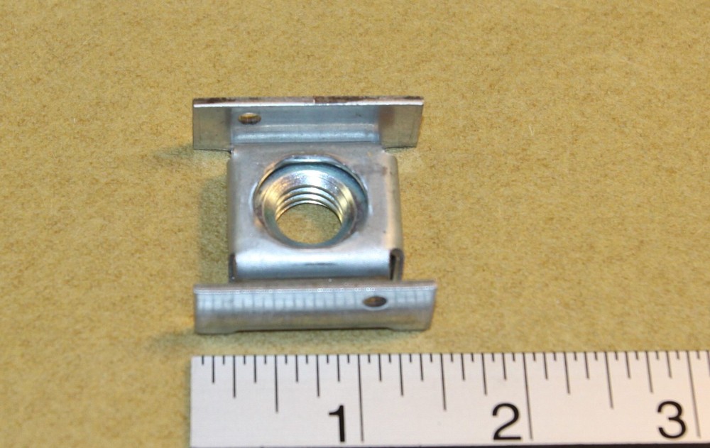 Dixie Narco model 368, 440, 501 floating door locking nut & cage - New