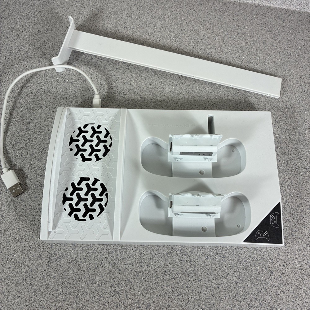 Xbox Series S Vertical Cooling Stand Controller Rechargeable Pack Robot White