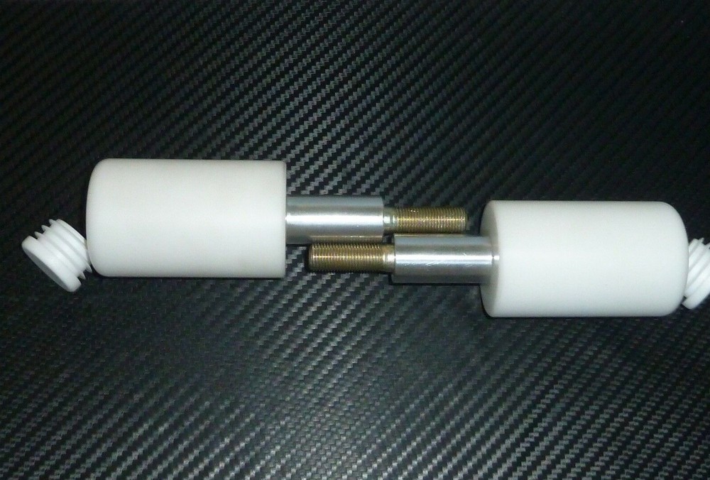 YAMAHA MT-07 2014-2026 CRASH BOBBINS PROTECTORS SLIDERS PUCKS KNOBS WHITE