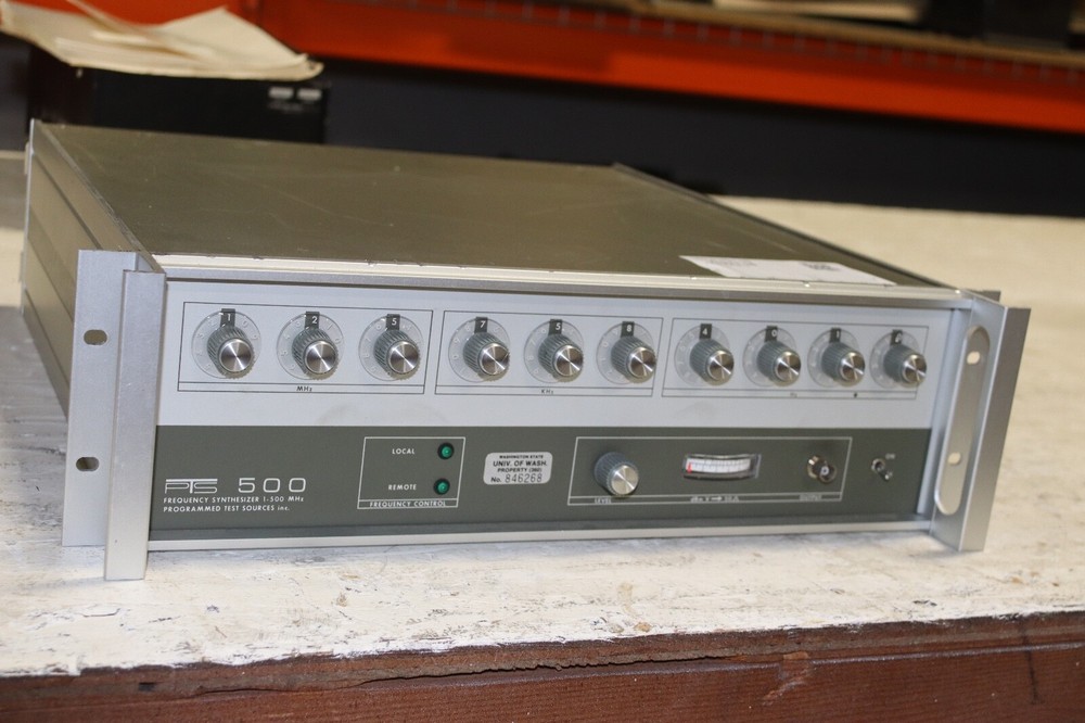 PTS 500 Frequency Synthesizer 1-300 MHZ
