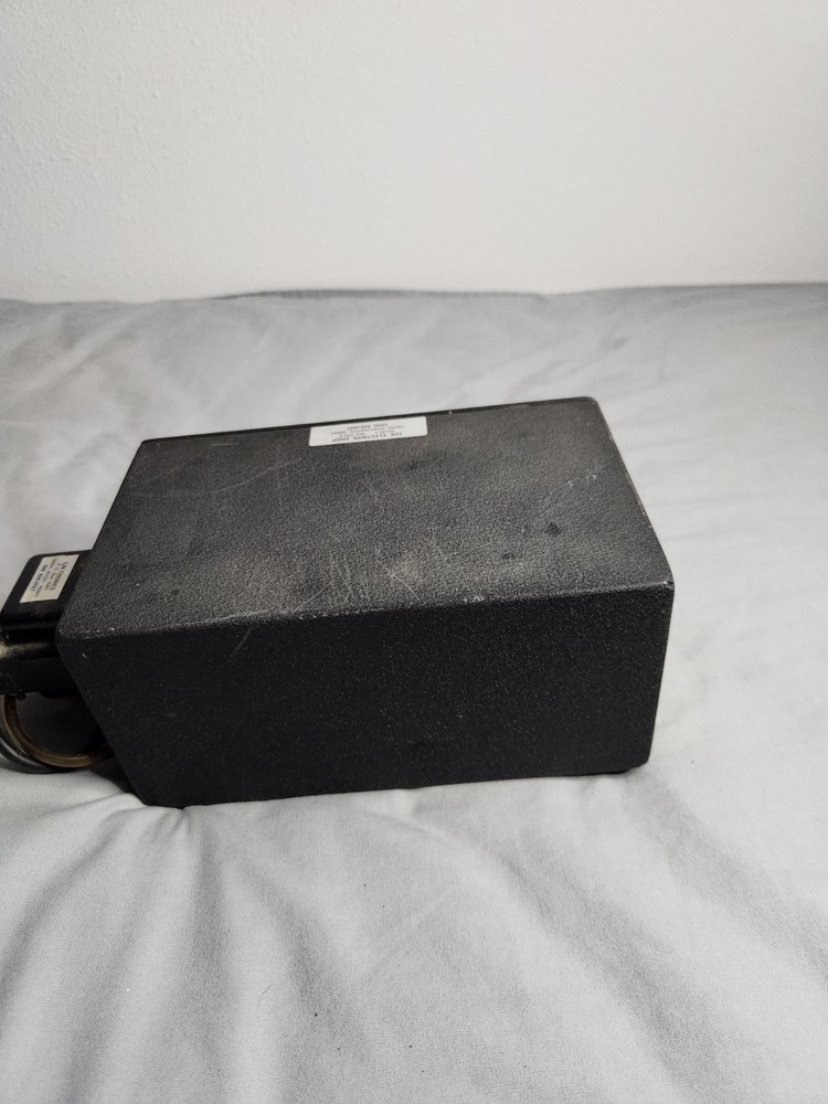 Vintage Lampkin Laboratories Frequency Meter Transceiver Model 105-B Tested