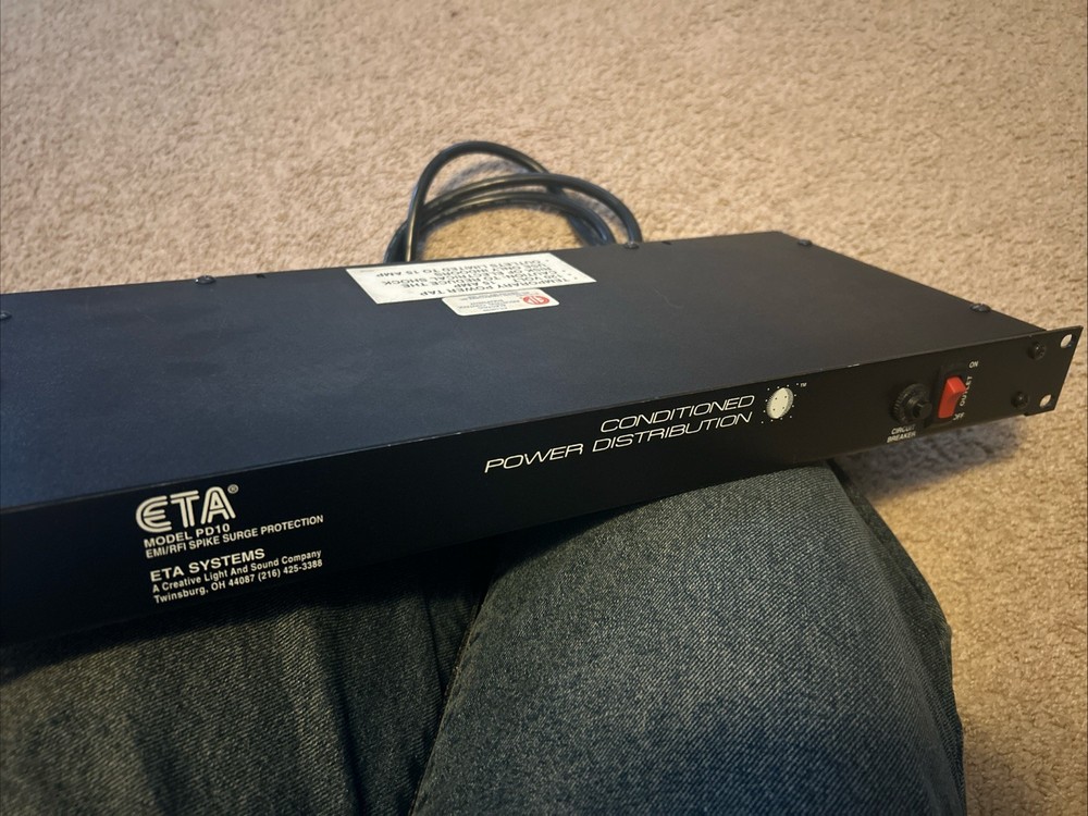 ETA Systems PD8 Conditioned 8-Outlet Power Distribution System