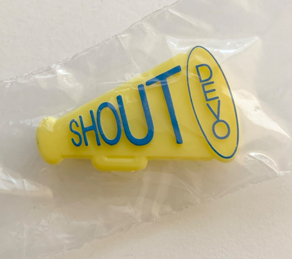 ∞ Vtg DEVO SHOUT Plastic Promo BUTTON Mark Mothersbaugh New-Wave Synth-Pop 1984