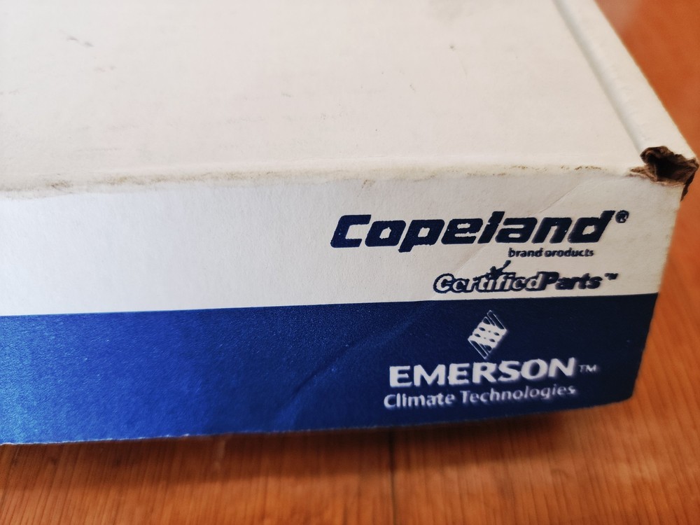 Copeland 568-2010-08 Crankcase Heater