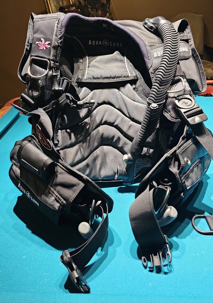 Aqualung Lotus BCD Size ML