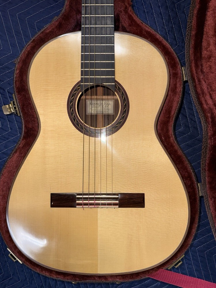 Kenneth Hill Classical Guitar 2009 Luthier Signed