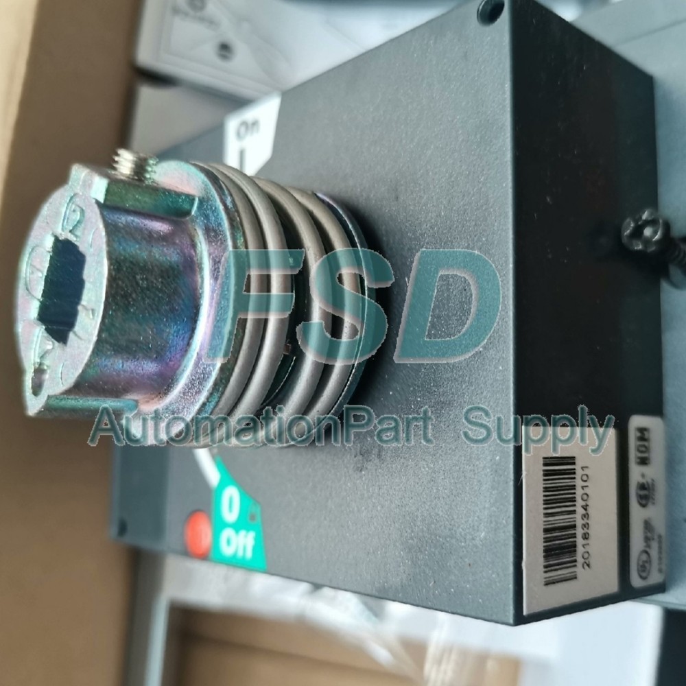 Schneider LV429338 Rotary Handle 1 PCS New Box