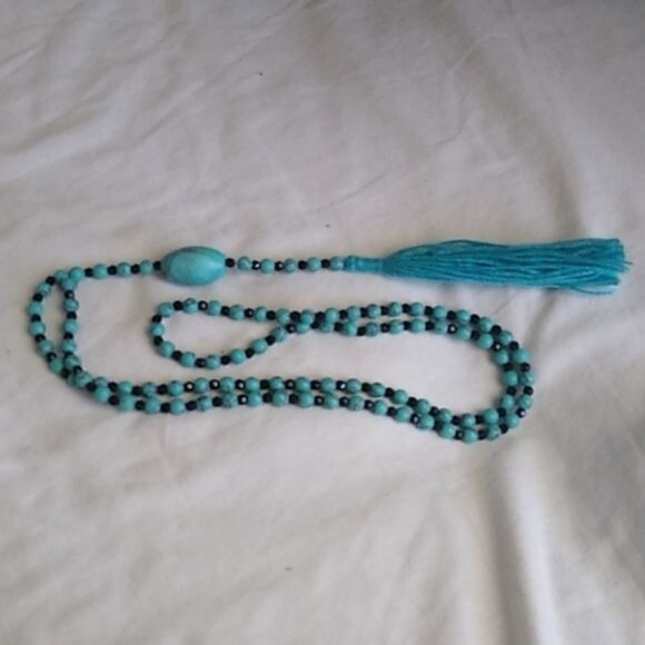 Howlite & Garnets Tasseled Y Necklace,