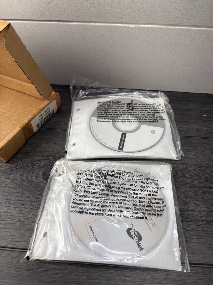 5 Sets Microsoft TechNet CDs 99-2000