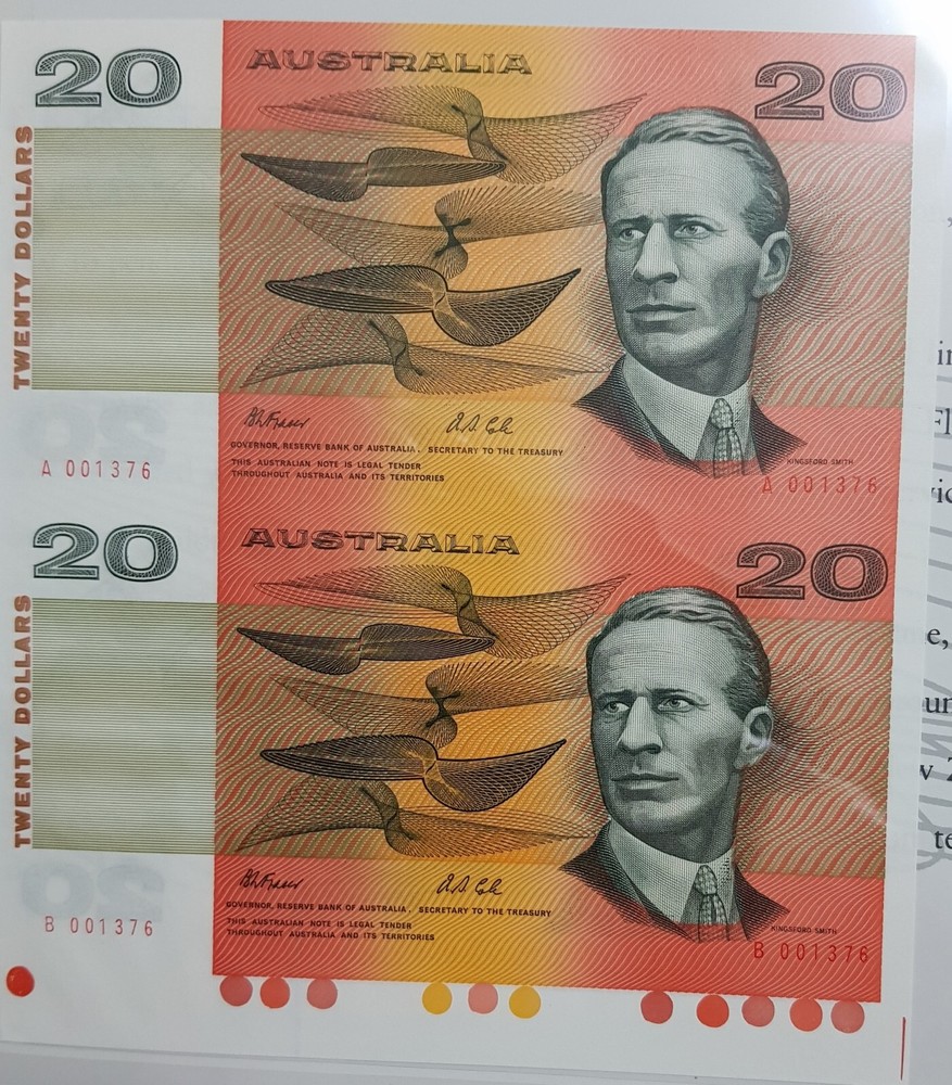 AUSTRALIA 1993 $20 RED VERTICAL FRASER COLE PAIR UNCUT FOLDER NOTES A , B 001377
