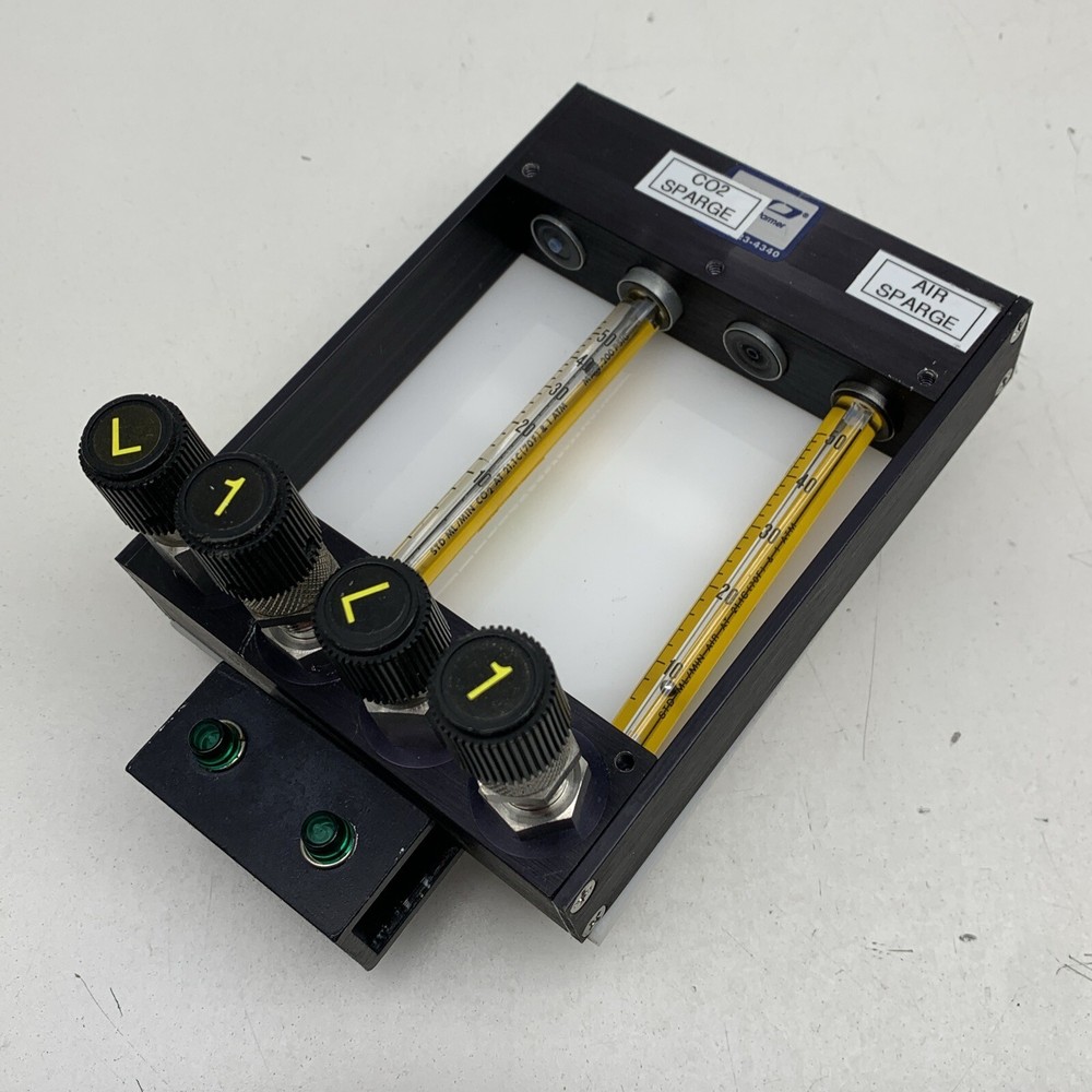 Cole Palmer PMR4-010001 Variable Area Panel Rotameter Flow Meter w/ Two Tubes