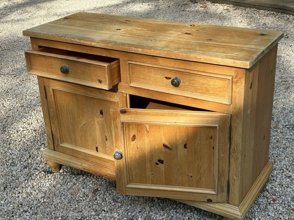 SOLID WOOD PINE