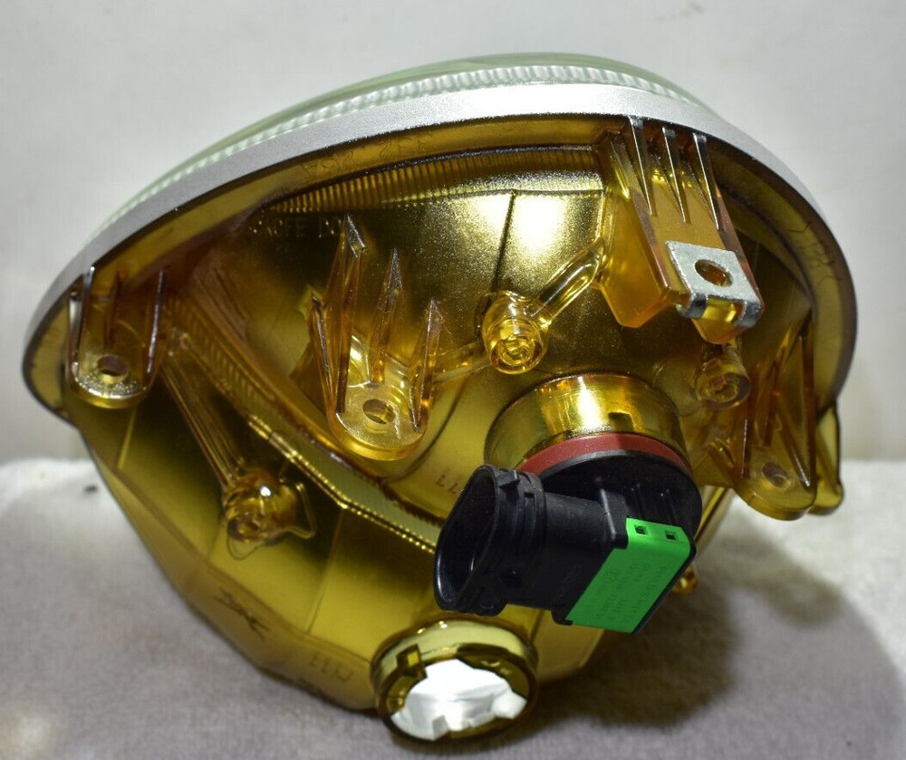 Victory Motorcycle Tear Drop Headlight Assembly H1