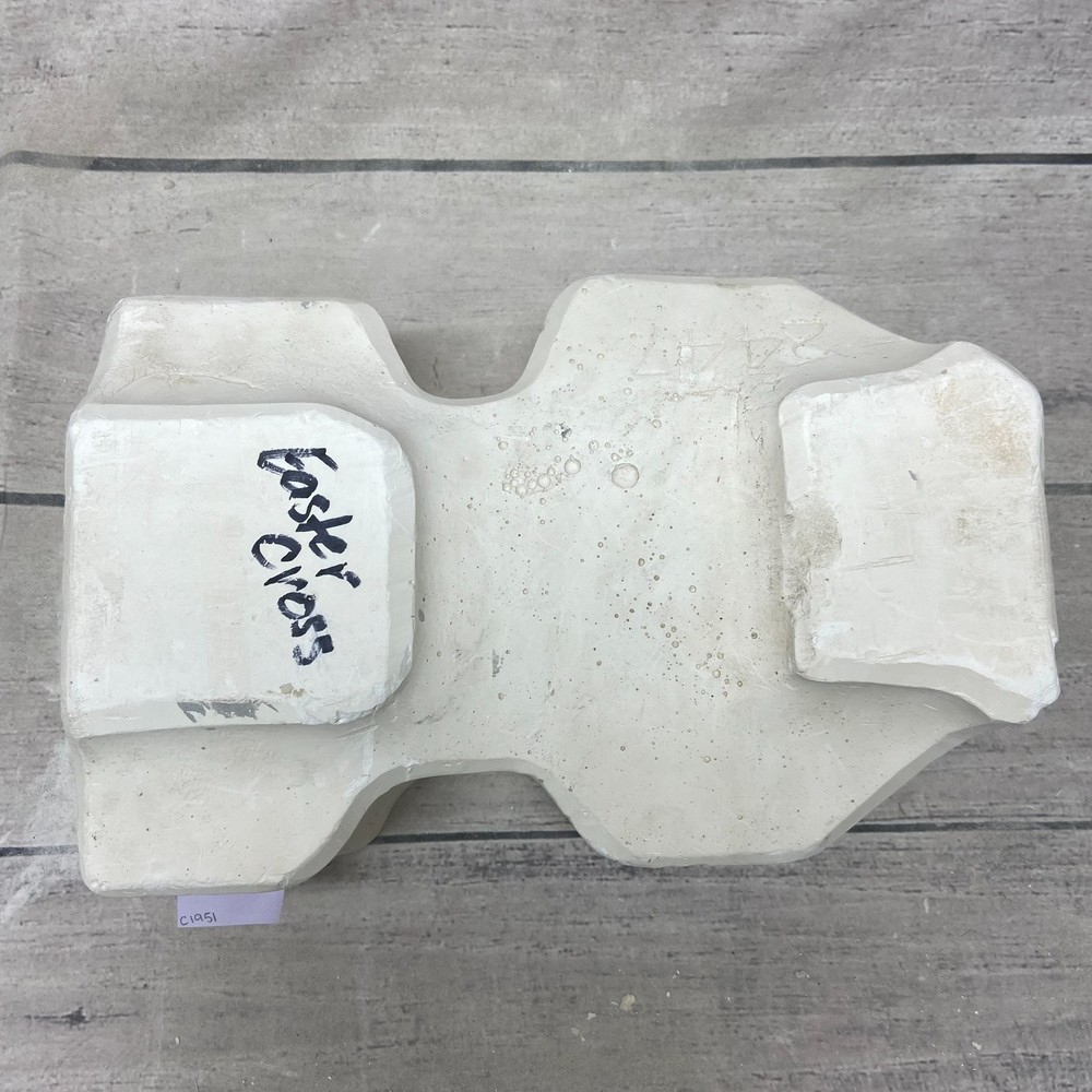 2002 Doc Holliday Ceramic Casting Mold Standing Rock Cross - Easter #2447