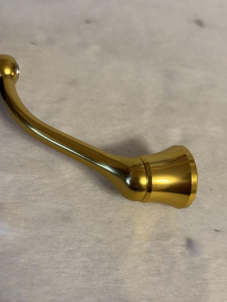 A Rank 23 Regalis Lt2000S Handle 45Mm