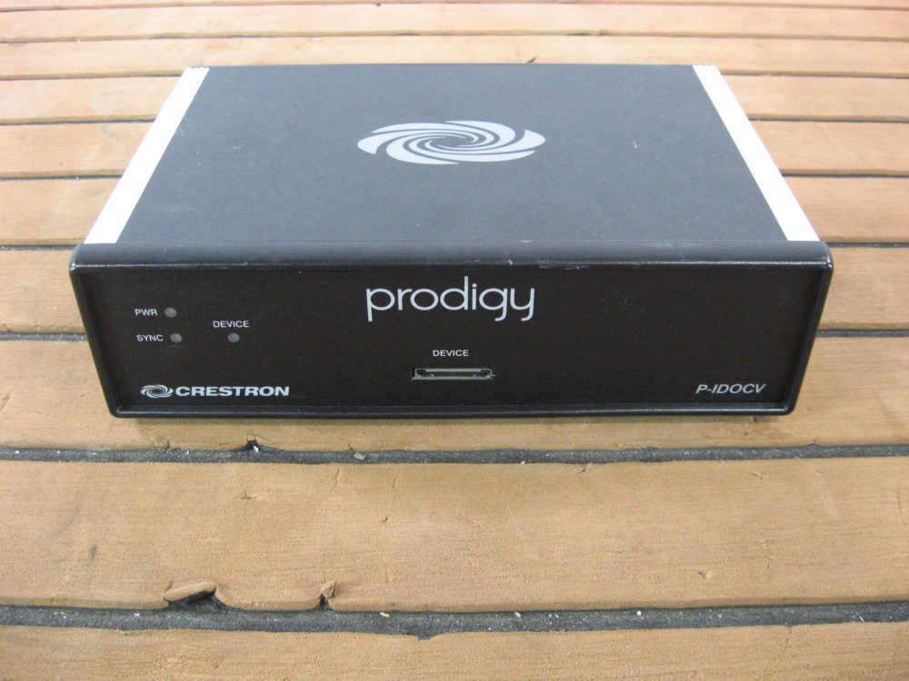 Crestron P-IDOCV w/ Module, Dock, Power Cable, & Cable between Dock & Module