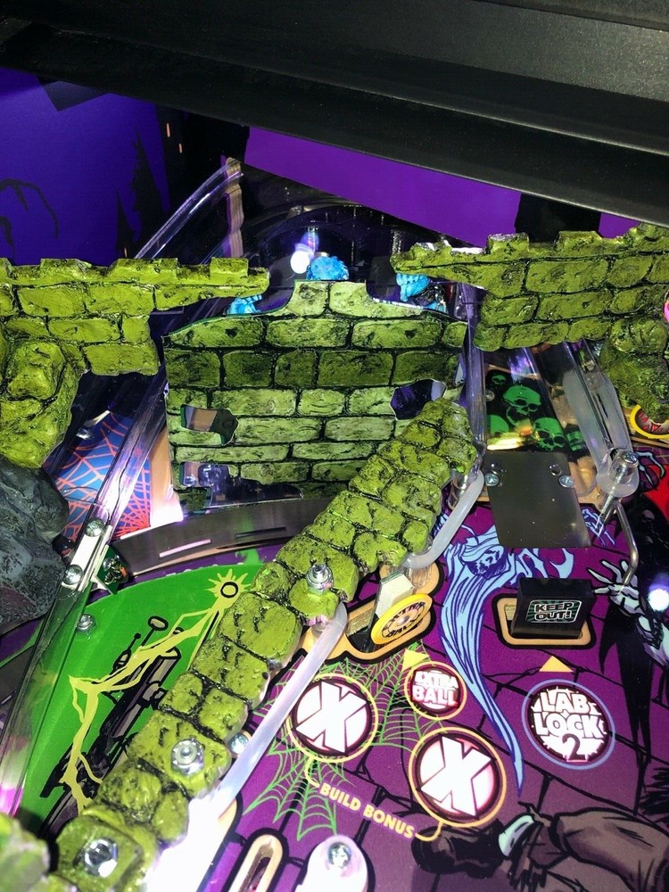 Alice Cooper's Nightmare Castle Pinball Mod Castle Wall Mod