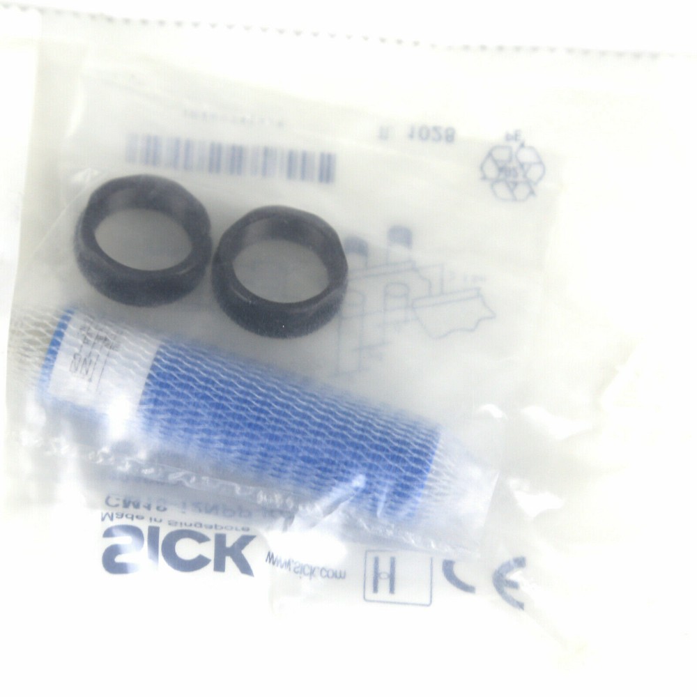 NEW SICK CM18-12NPP-KC1 CYLINDRICAL THREADED CAPACITIVE PROXIMITY SWITCH SENSOR