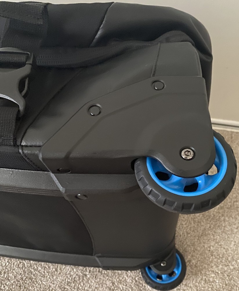 STAHLSAC STEEL 27"Roller Dive Bag