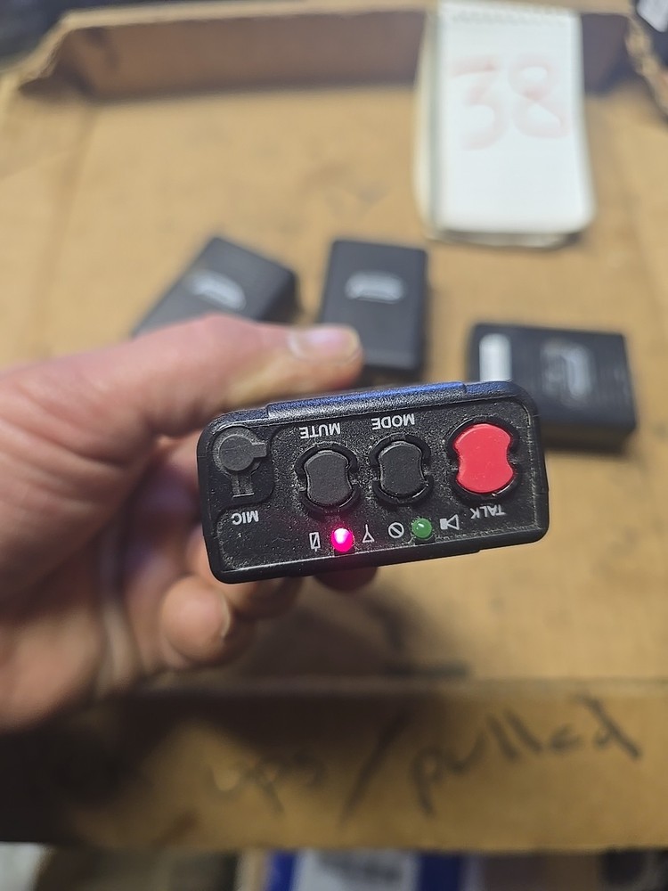 (5) PANASONIC CCR24PNA Wireless Transmitter Unit