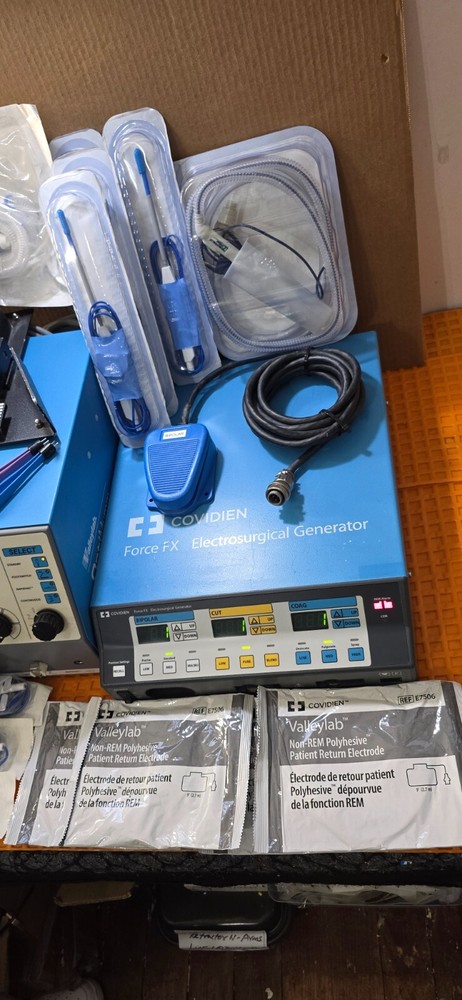 Valleylab Force FX System with Bipolar & Monopolar Foot Switch (Tested)
