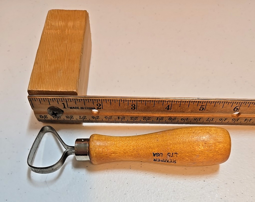 Kemper LT5 Loop Tool for Pottery; Wood Handle