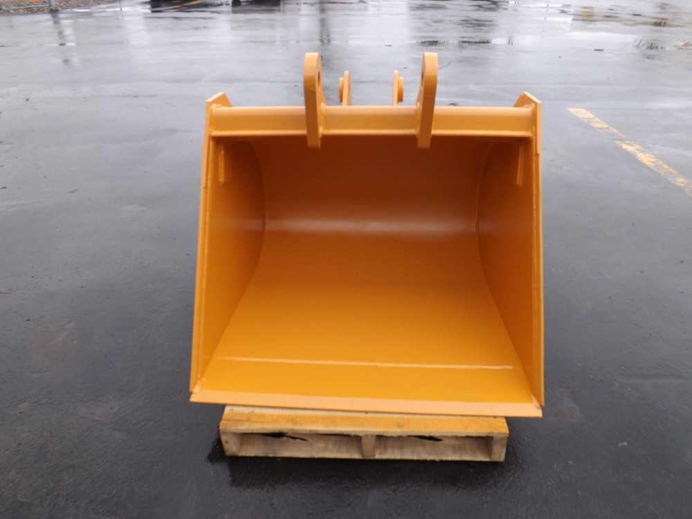New 36" Backhoe Bucket for a Case 590D without Teeth: Includes Coupler Pins