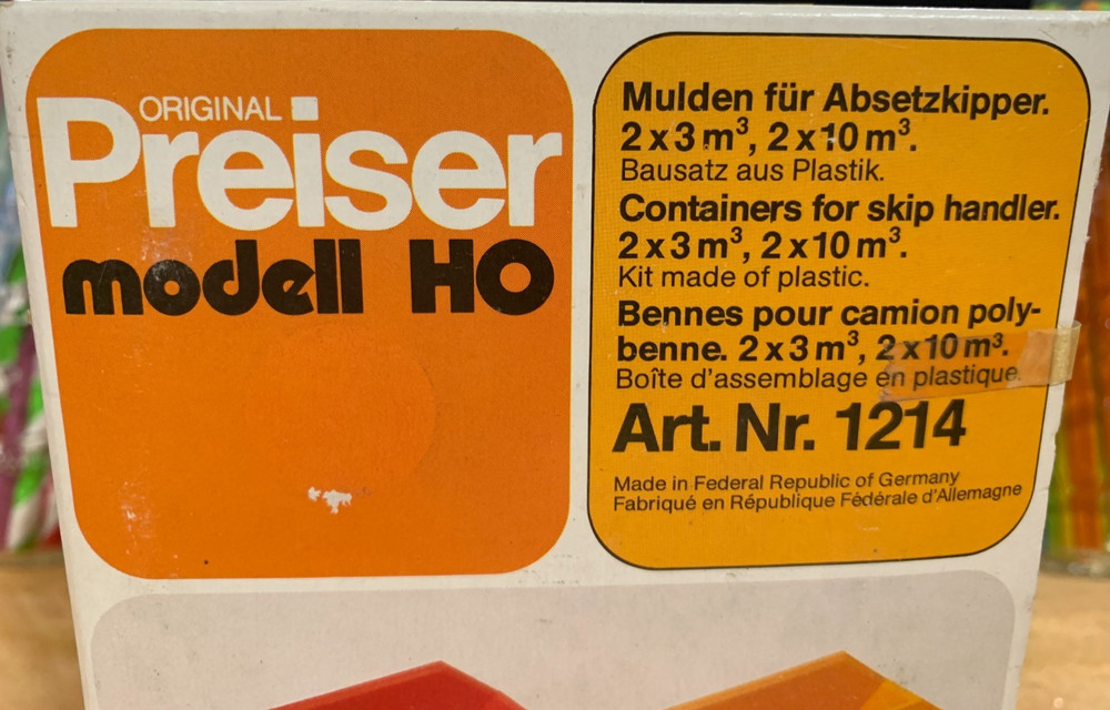 Rare Preiser HO Modell Model Kit #1214 Containers for Skip Handler NIB