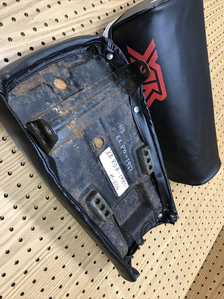 HONDA XR80 SEAT COVER 1981 MODEL (H*-306)