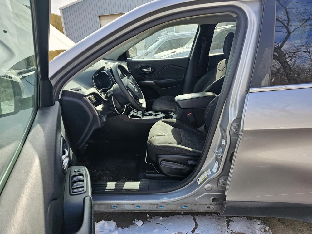 CHEROKEE 2019 Headrest 2412324
