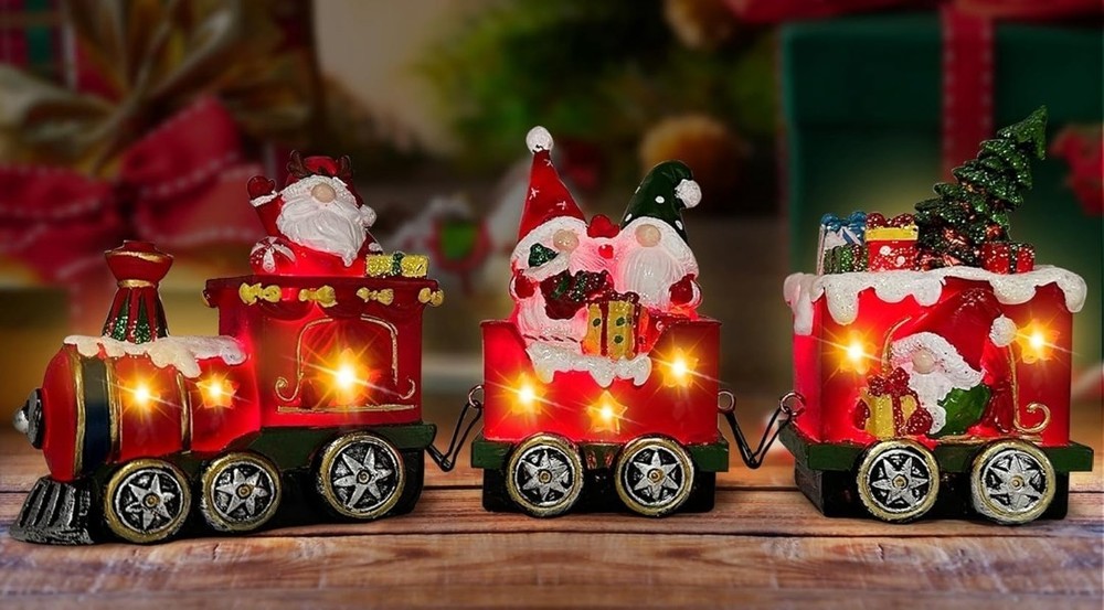 Santa gnome light up train decoration*new*