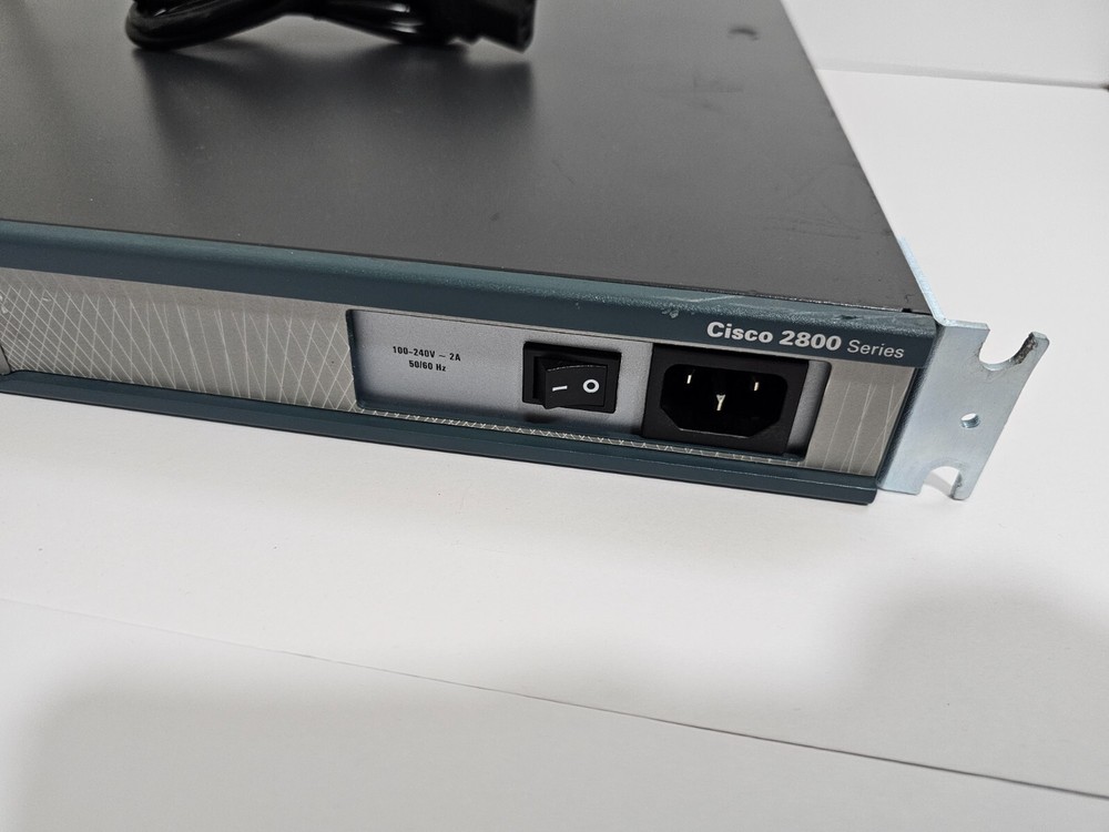 Cisco CISCO2811-V/K9 2811 Voice Bundle PVDM2-16 SP Serv 128F/512D