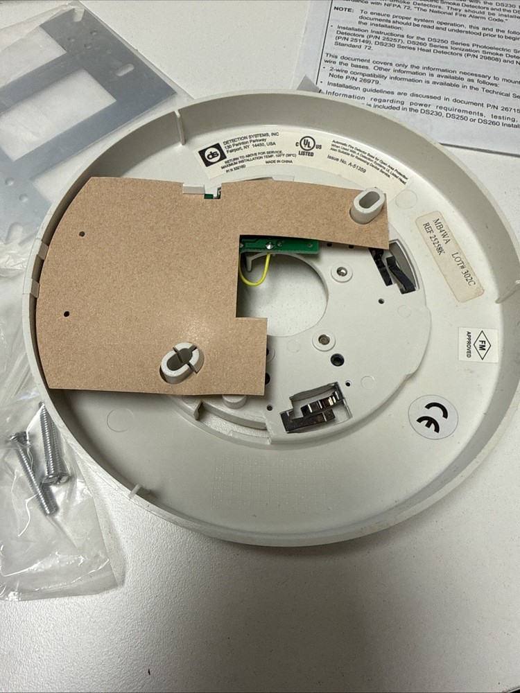 DETECTION SYSTEMS DS MB4WA 4 Wire Smoke Detector Base NEW