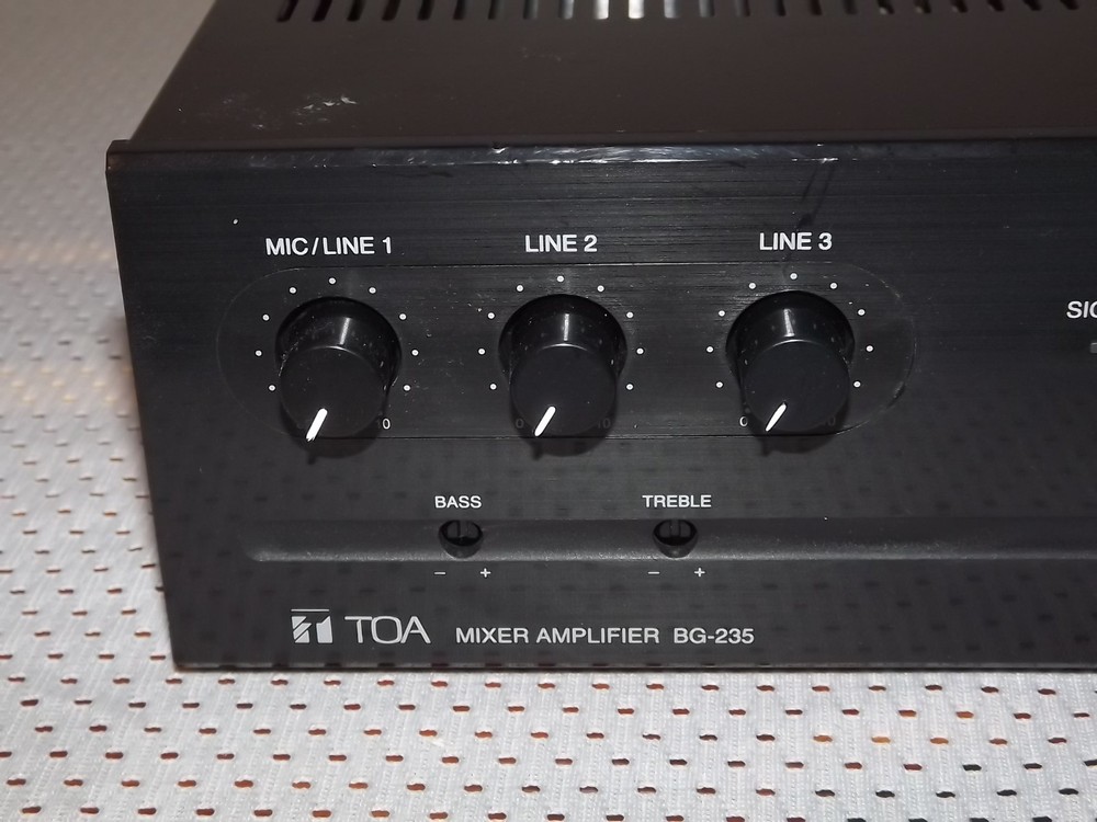 TOA BG-235 Mixer Amplifier