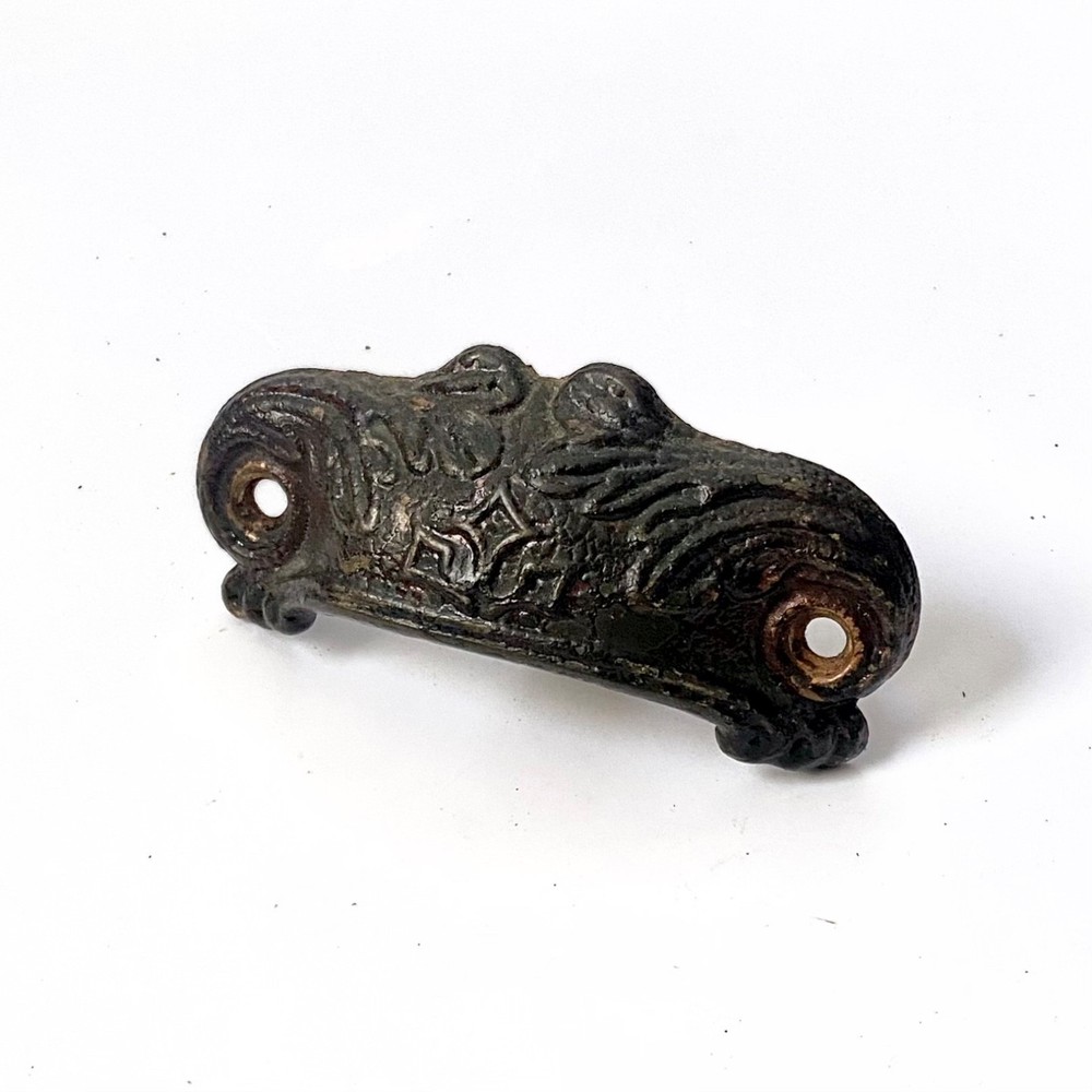 Five 3.875" Cast Iron Drawer Bin Pulls Leaves Scrolls Reading Hardware PA c1885