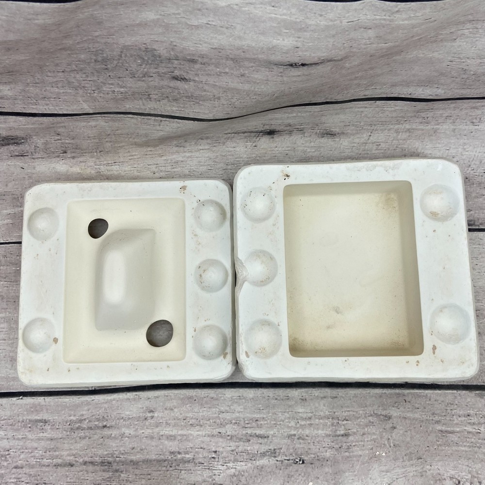 Atlantic Ceramic Slip Casting Mold Praying Hand Base #A 367