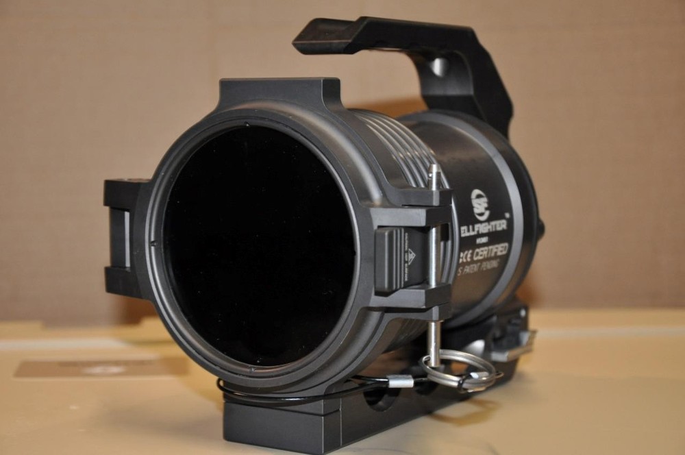 Surefire Hellfighter Light + M88A Rail