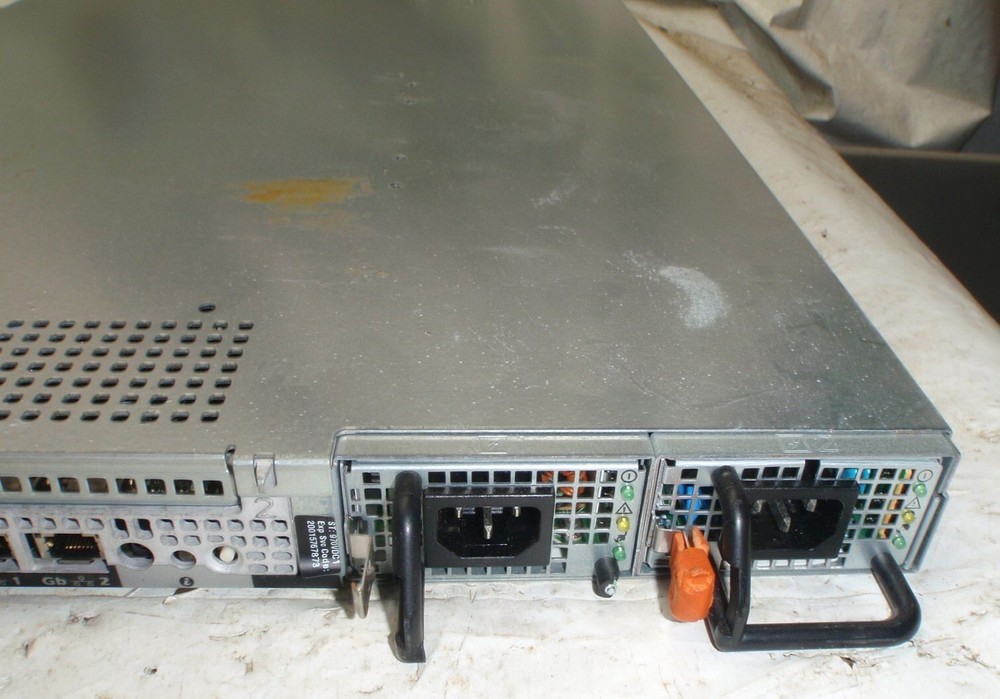 Dell PowerEdge 1950 Server Blade Model EMU01