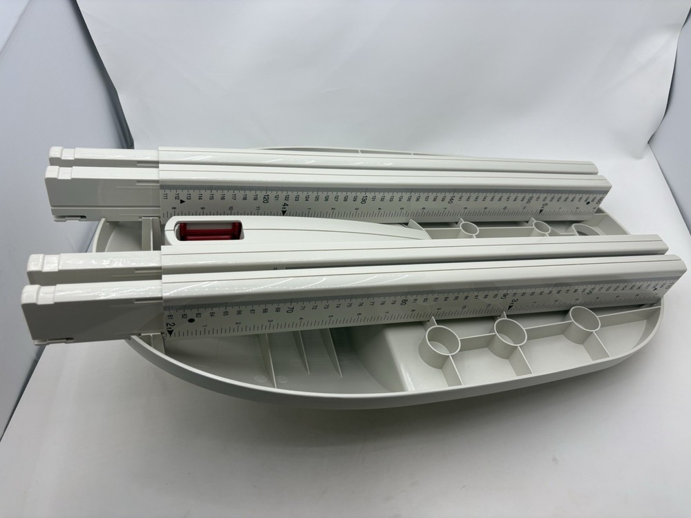 Seca 213 Stadiometer for Mobile Height Measurement