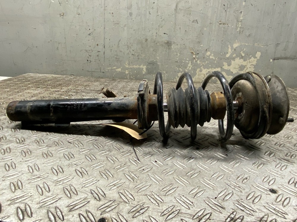 92241 BMW 3 Series Touring (E91) Right Front Strut 6786014