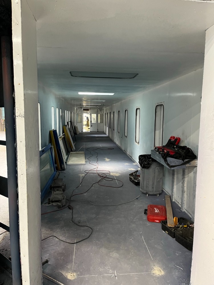 Used paint spray booth - commercial 14' x 24'