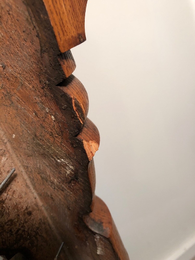 Jan 2028 Antique Oak Corner Newell Post