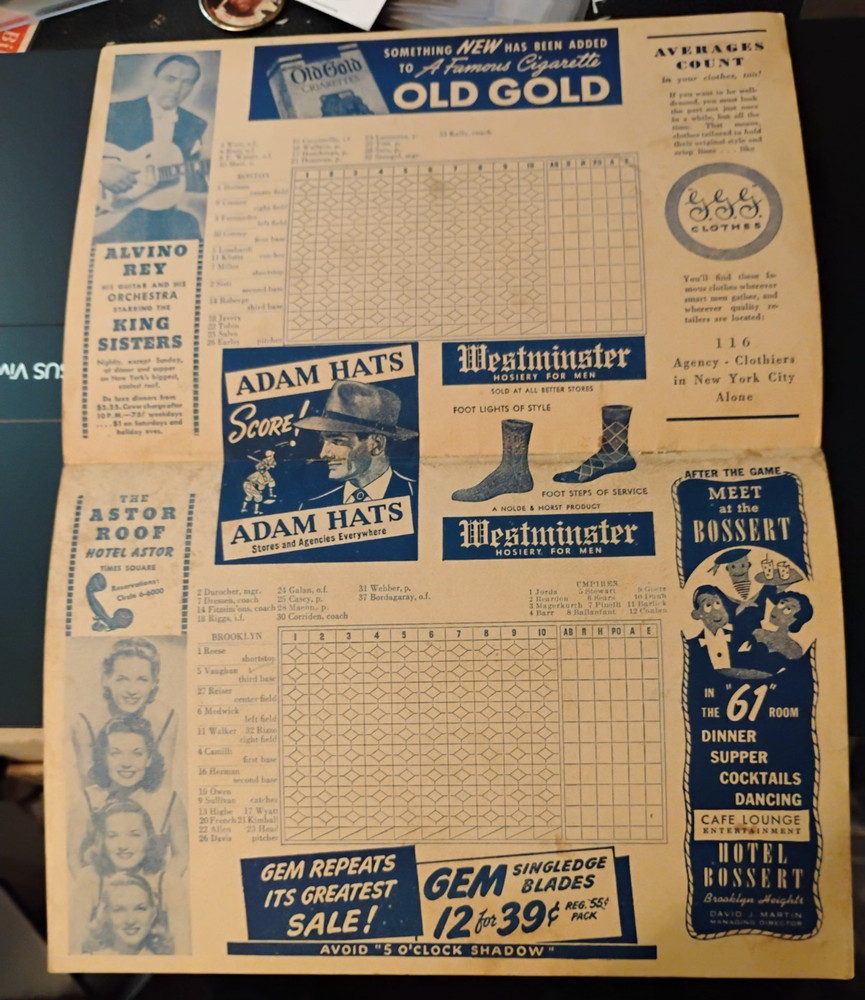 1942 Boston Braves vs. Brooklyn Dodgers Program (unscored) near mint