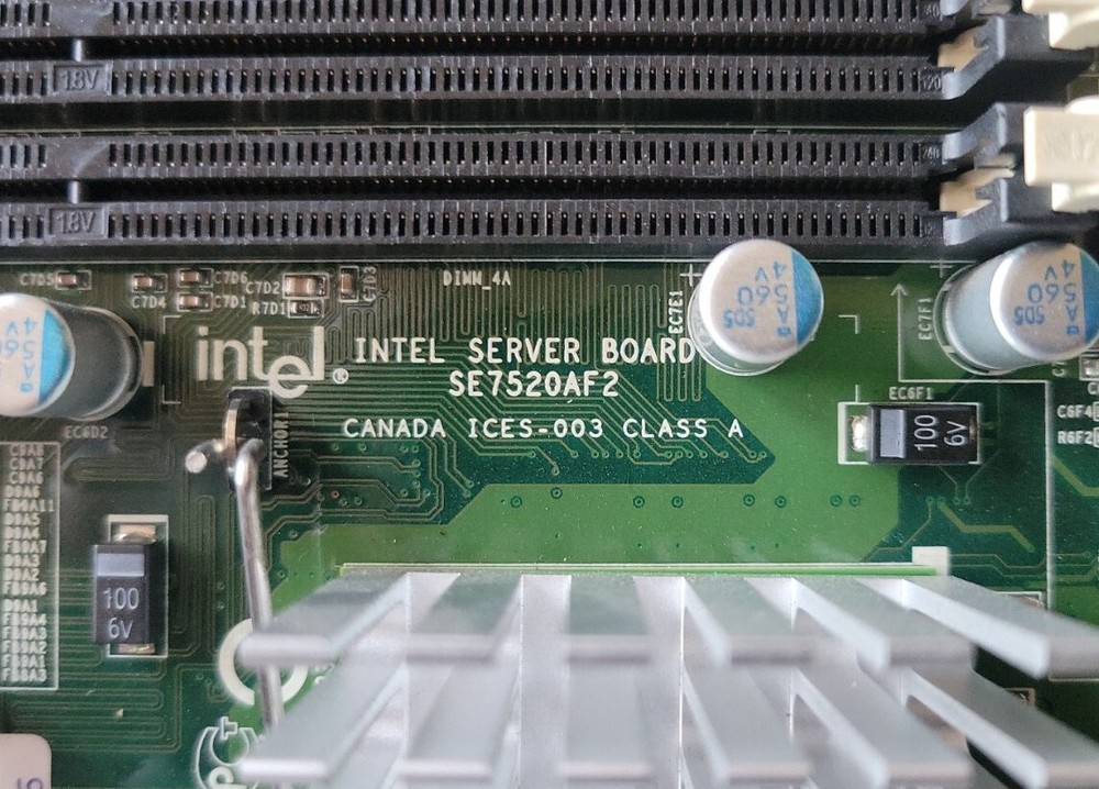 Gateway intel SE7520AF2 DDR2 ECC Server Motherboard C48105-703 w/ I/O Shield