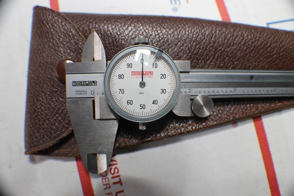 Modern Tools 6" Dial Caliper w/case