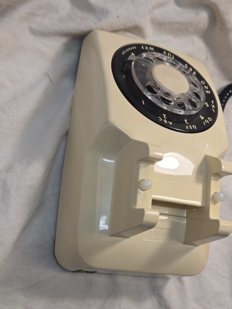 ITT / Western Electric Model 500 Desk Set