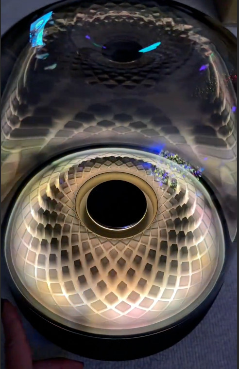 Harmon Kardon Aura Studio 4 Bluetooth Speaker, Black